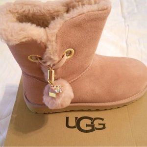 Barely used pink Ugg Boots